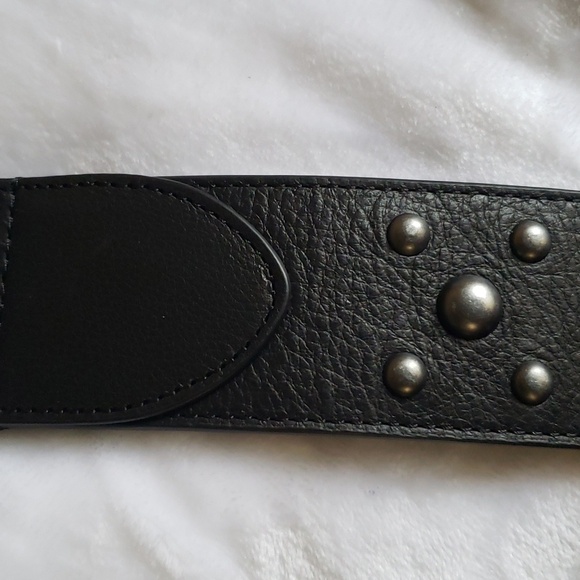 Lauren Ralph Lauren Studded‎ Wide Leather Black Belt. Size small . main image 6